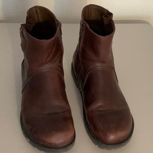 Birkenstock brown boots, size 39, fare condition, toes scuffed, see pictures